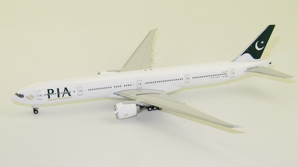 phoenix model aircraft