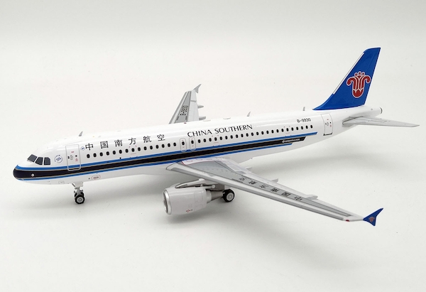 A320 (China Southern Airlines) B-9930 With Stand IF320CZ01
