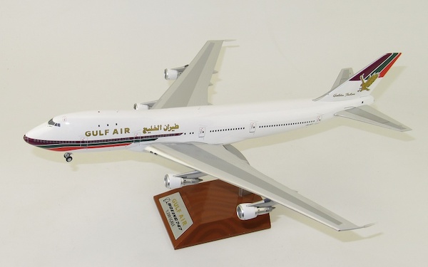 B747-200 (Gulf Air) LN-AET With Stand LIMITED 100 MODELS IF742GF001