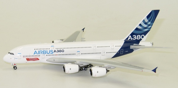 A380-800 (Airbus House Colors
