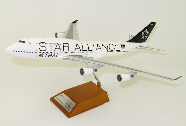 B747-400 (Thai