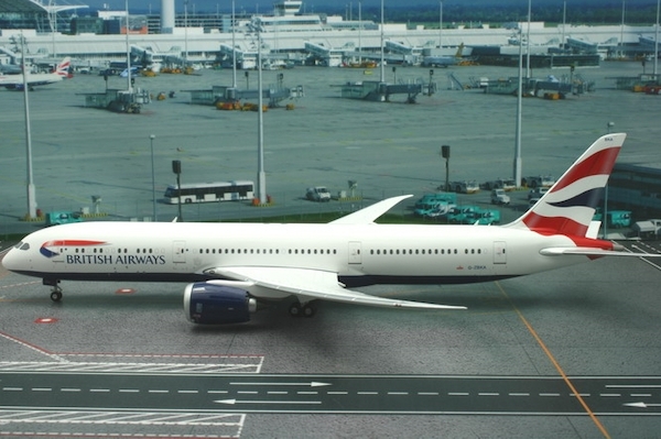 Boeing 787-9 Dreamliner British Airways G-ZBKA 20115