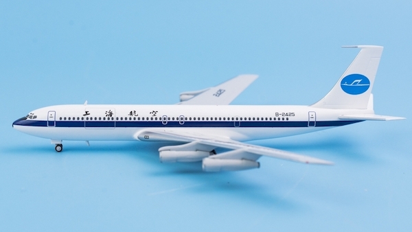 B707-300C (Shanghai Airlines) B-2425 With Antenna XX4137