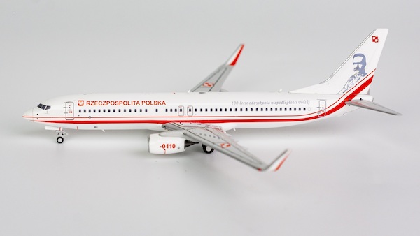 air force 737