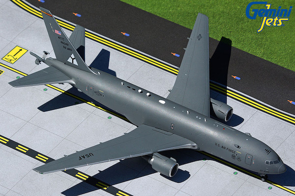 Boeing 767-200 / KC-46A Pegasus U.S. Air Force Altus AFB 18-46049 TAIL IS GLUED  G2AFO960