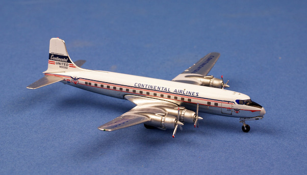 DC6 (Continental) N90961 AC419475