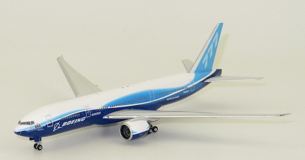 B777-200LR (Boeing House Colors