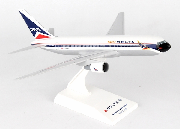 B767-200 (Delta