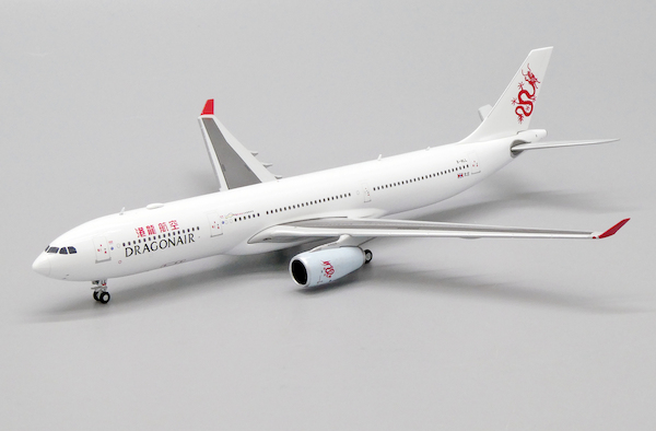 Airbus A330-300 Dragonair B-HLL With Antenna EW4333005