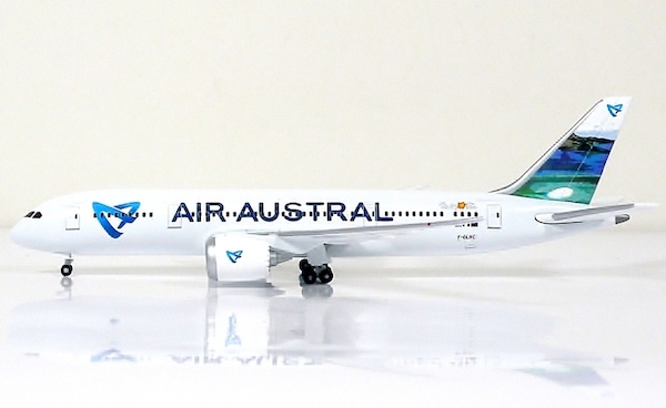 B787-8 (Air Austral) F-OLRC 0829AU
