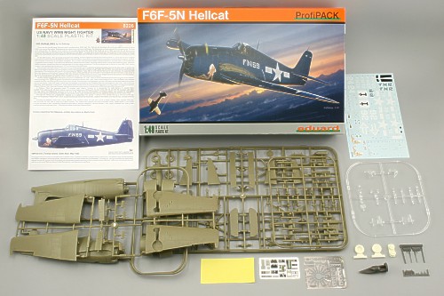 Grumman F6F-5N Hellcat 8226