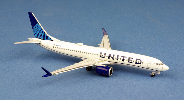 B737-9MAX (United) N27515 AC419609