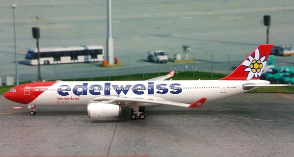 A330-300 (Edelweiss Air) HB-JHR 11237