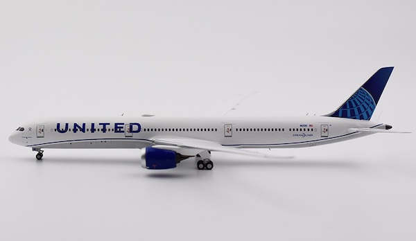 Boeing 787-10 Dreamliner United N12010 56003