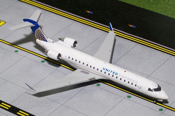 Canadair CRJ700 (United Express) N514MJ G2UAL402