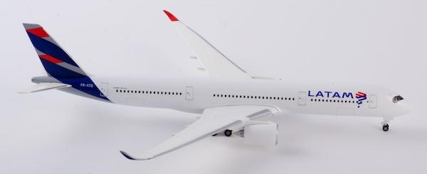 Airbus A350-900 LATAM Brasil PR-XTD 532754