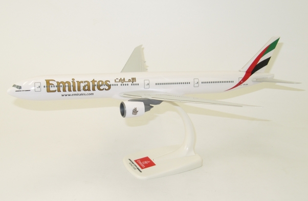 B777-300ER (Emirates) E6-EGH 220198