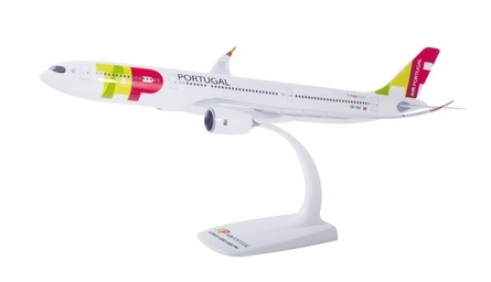 Airbus A330-900neo TAP Air Portugal CS-TUC Nuno Gonçalves 612227-001