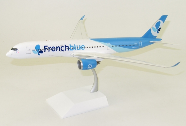 A350-900 (French Blue) F-HREU With Stand LH2159