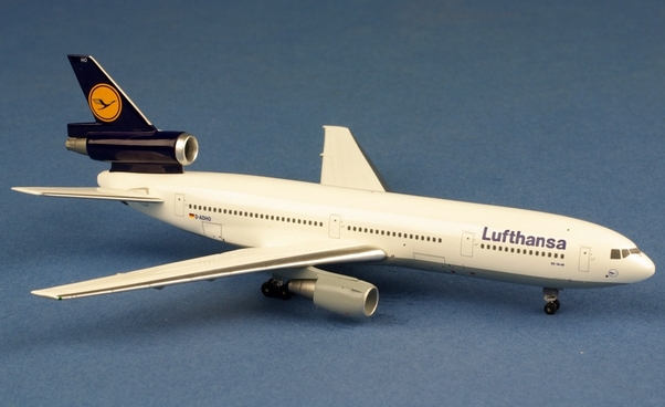 DC10-30 (Lufthansa) D-ADHO AC1585