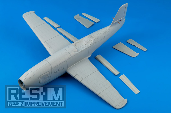 Yakovlev YAK-23 control surfaces (Bilek) RESIM4803