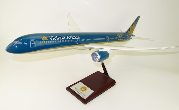 Boeing 787-10 Vietnam Airlines