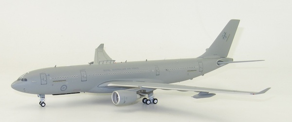 A330-203MRTT KC-30A (Australian Air Force) A39-004 With Stand IF332MRT0118