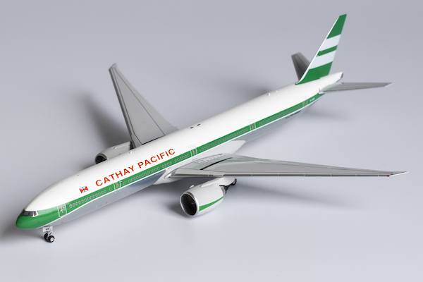 Boeing 777-300ER Cathay Pacific fantasy retro livery B-HNR 73001