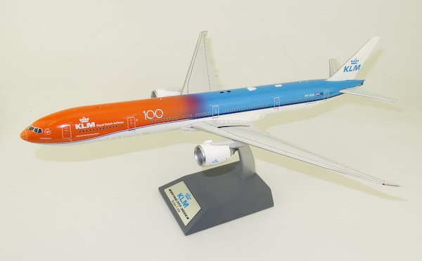 inflight 200 model aircraft