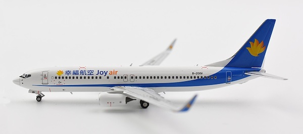Boeing 737-800 Joy Air B-208V 58041