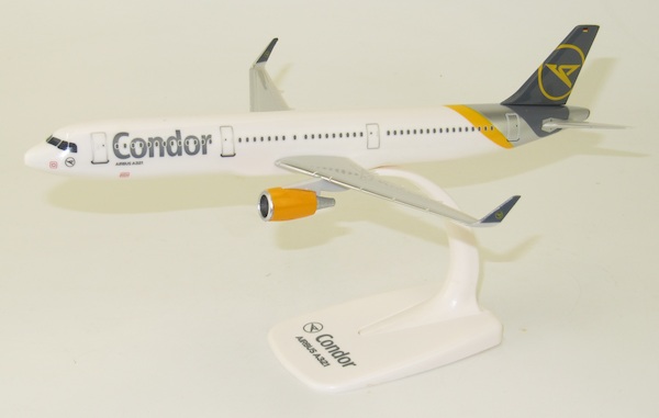 Airbus A321 Condor  220747