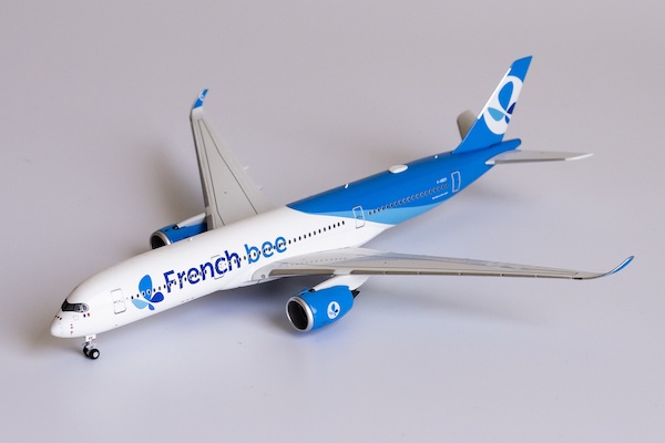 Airbus A350-900 Frenchbee F-HREV 39023