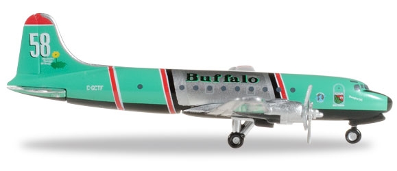 DC4 (Buffalo Airways) 527736