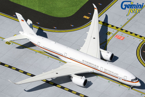 Airbus A350-900 Federal Republic of Germany/Bundesrepublik Deutscheland 10+03 GMLFT099