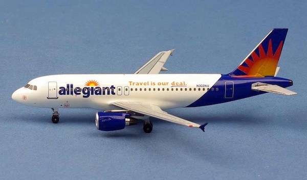 Airbus A319 Allegiant Air N302NV AC411018