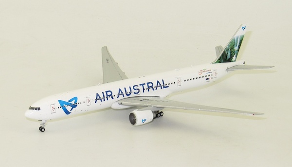 B777-300ER (Air Austral) F-ONOU XX4687