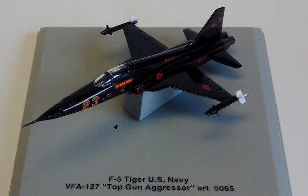 Northrop F-5 Tiger US Navy VFA-127 Top Gun Aggressor 23 5065