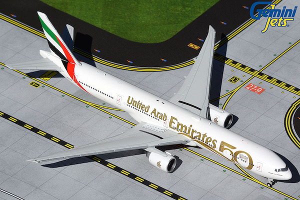 Boeing 777-300ER Emirates UAE 50th Anniversary A6-EGE GJUAE2050