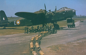 Short Stirling B.1 British first 4-engined heavy bomber in WWII (Incl Bonus Miles Libellula, Heliplane, GAL56) AA-4080
