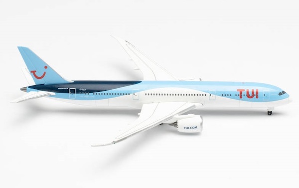 Boeing 787-9 TUI Airways G-TUIJ Pixie Dust 534642