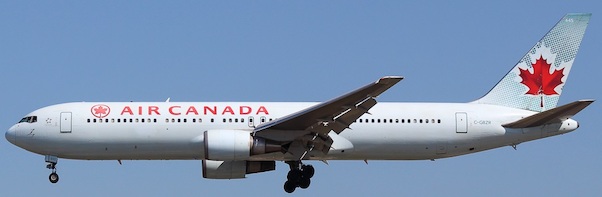 Boeing 767-300ER Air Canada C-GBZR With Antenna XX4441