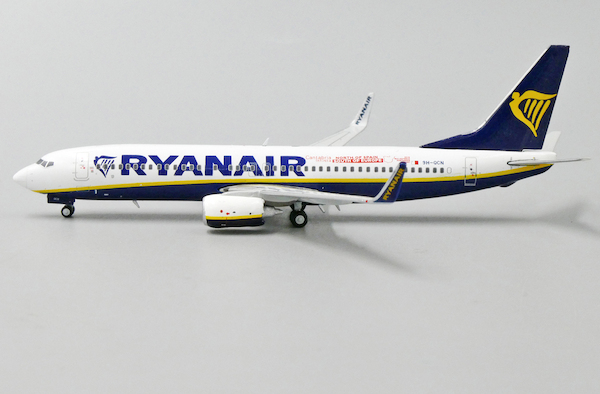 Boeing 737-800 Malta Air / Ryanair 9H-QCN XX4267