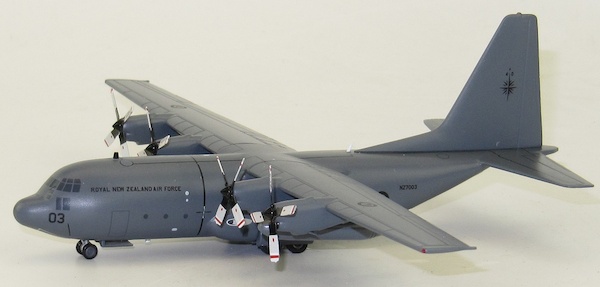 Hercules C130H (New Zealand Air Force) NZ7003 With Stand IF1300317