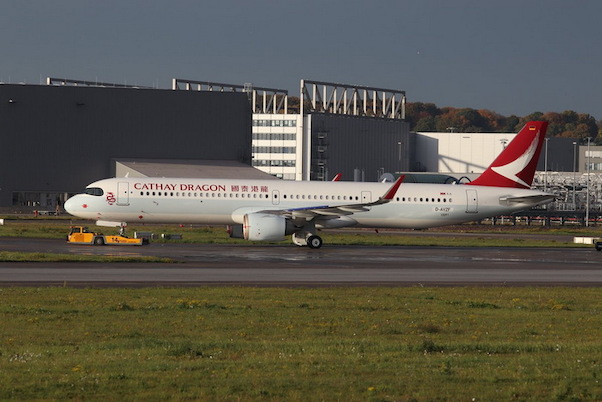 Airbus A321neo Cathay Dragon B-HPD 04368