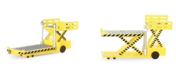 Airport Accessories (Container loader 2 pieces) Yellow color 520621