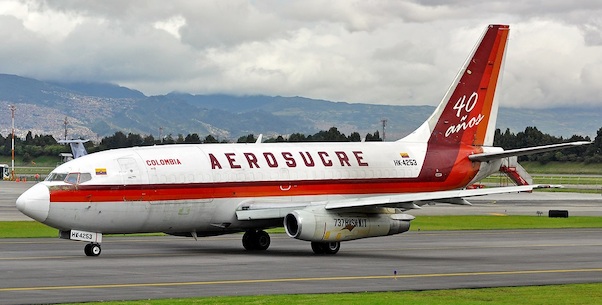 Boeing 737-200 Aerosucre Carga HK-4253 With Stand JP60-4253