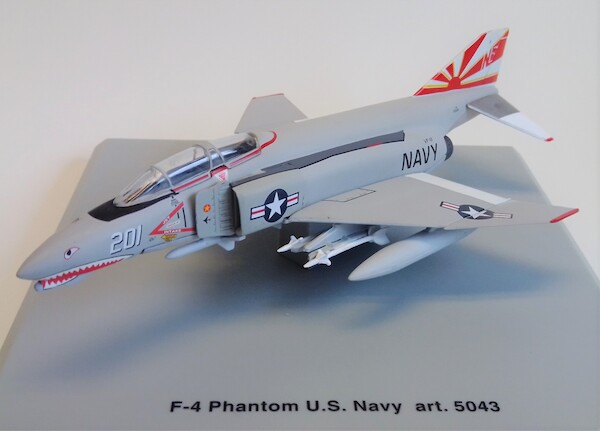 McDonnell Douglas F-4B Phantom US Navy VF-111 Sundowners 153019/NL-201 5043