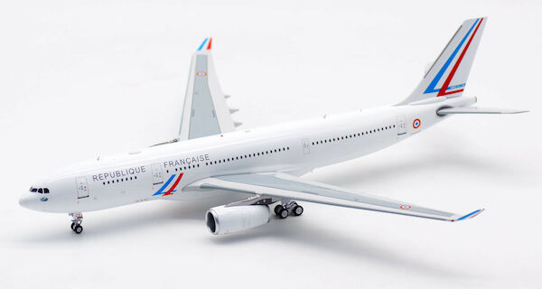 Airbus A330-243 French Air Force F-UJCS Republique Francaise IF332FAF332