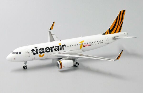 Airbus A320 Tigerair Taiwan B-50016 With Stand XX2224