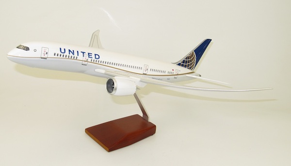 Boeing 787-9 United Airlines with cockpit and cabin LED lighting LED787-UAL